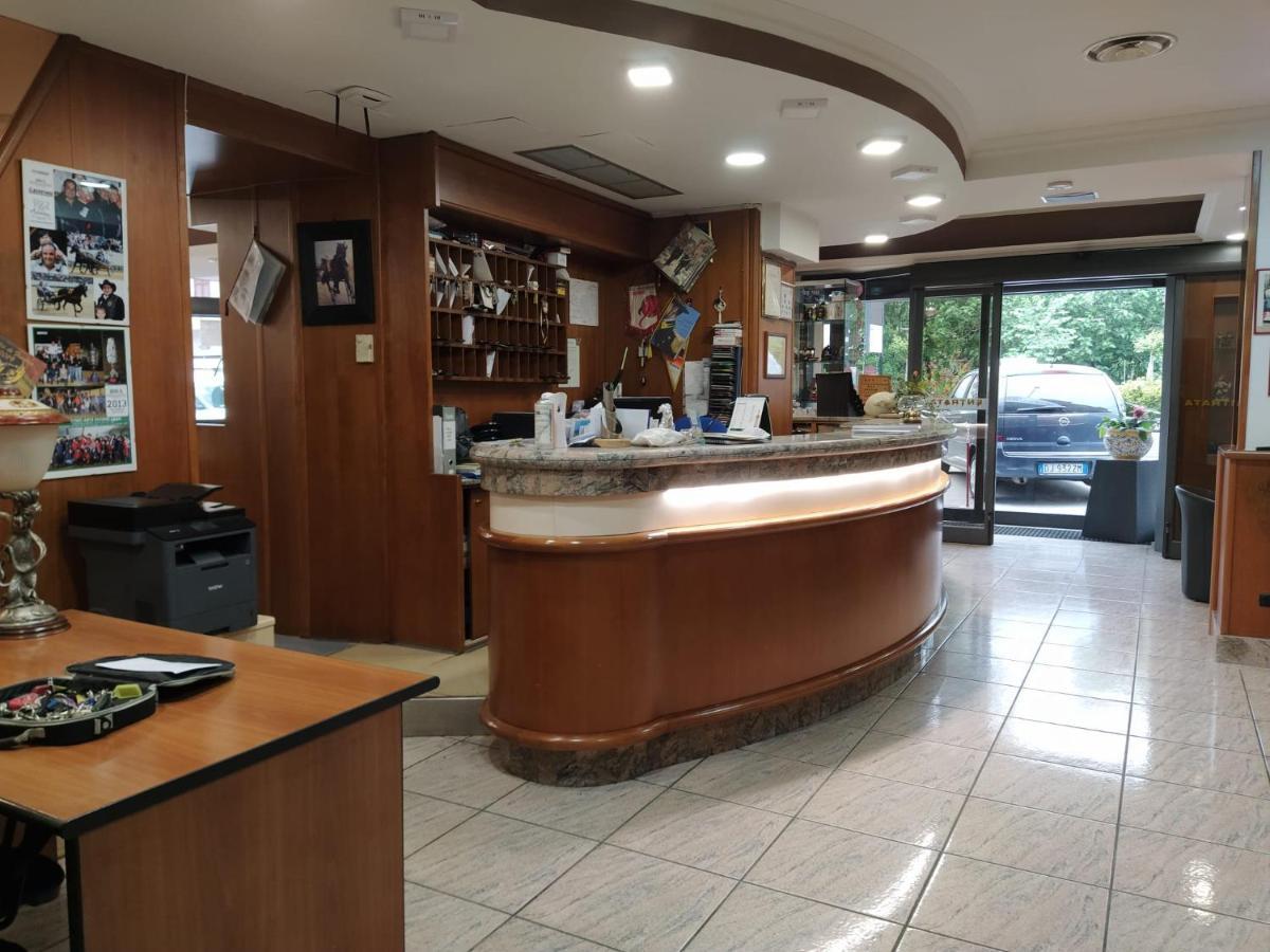 Hotel Residence Memmina Frosinone Luaran gambar