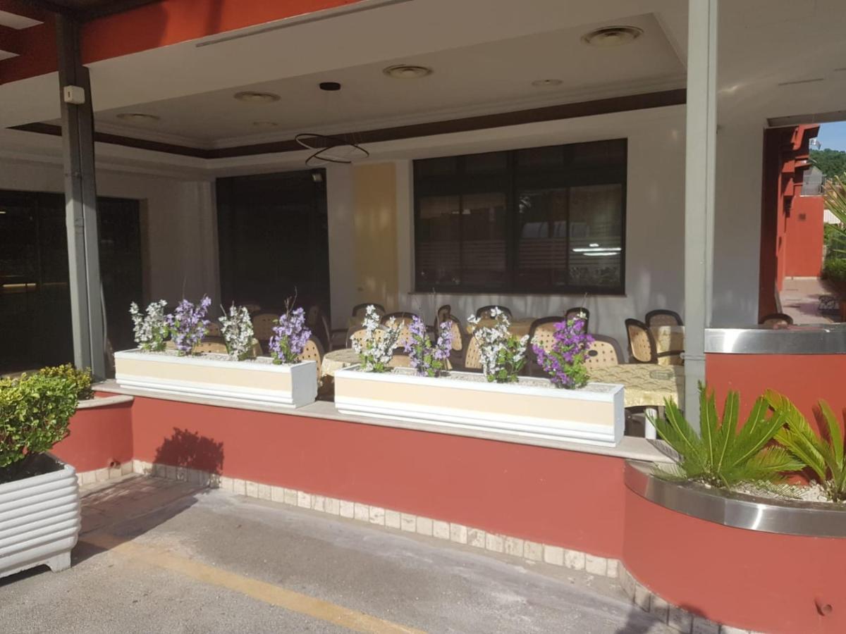 Hotel Residence Memmina Frosinone Luaran gambar