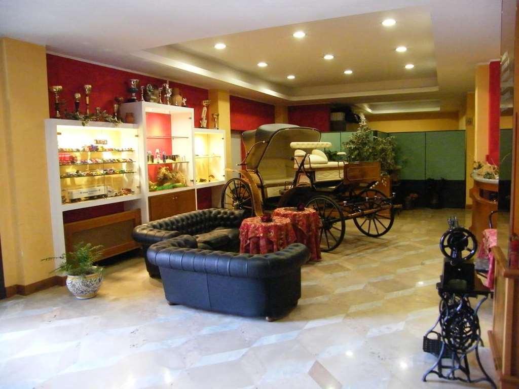 Hotel Residence Memmina Frosinone Restoran gambar