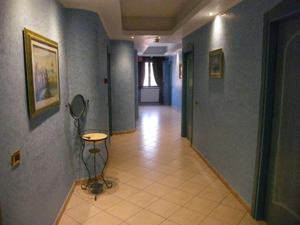Hotel Residence Memmina Frosinone Servis gambar