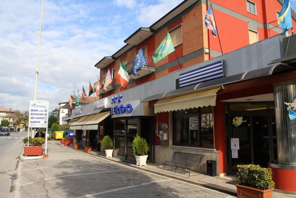 Hotel Residence Memmina Frosinone Luaran gambar