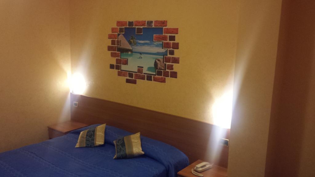 Hotel Residence Memmina Frosinone Bilik gambar